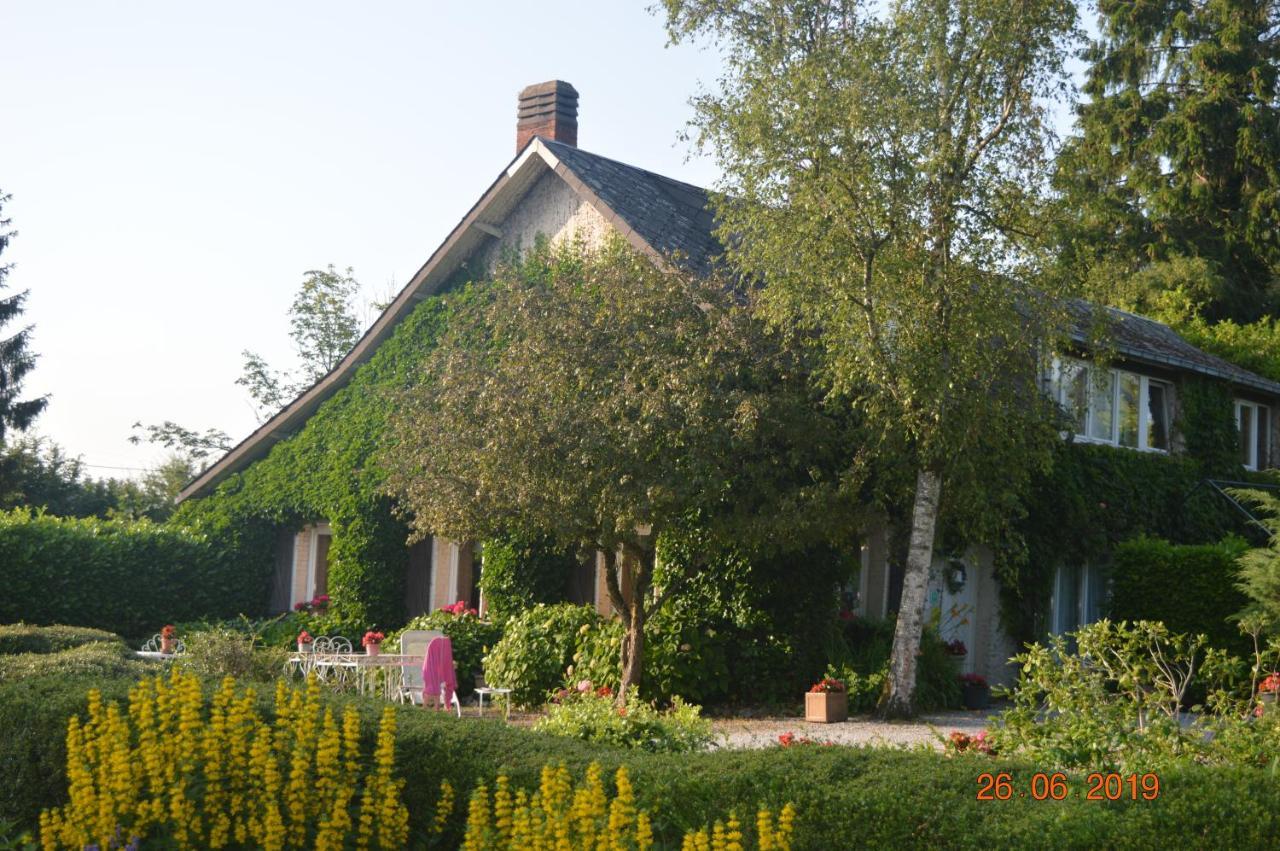 Domaine De La Carrauterie By Terre Insolite Sautin Exterior photo